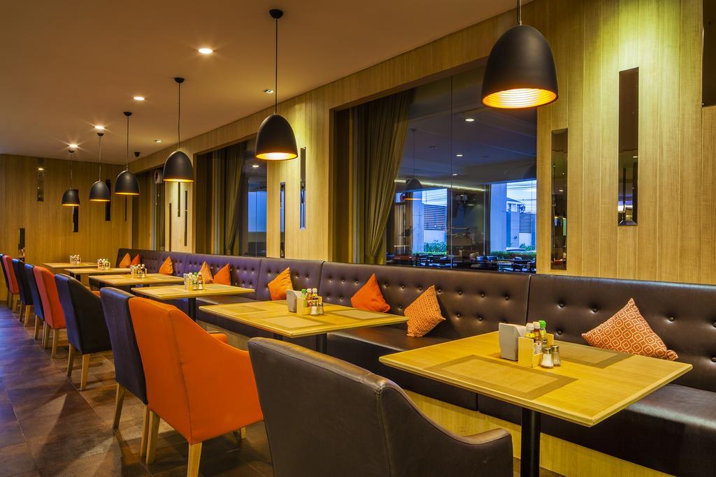 Golden City Rayong Hotel Exteriör bild
