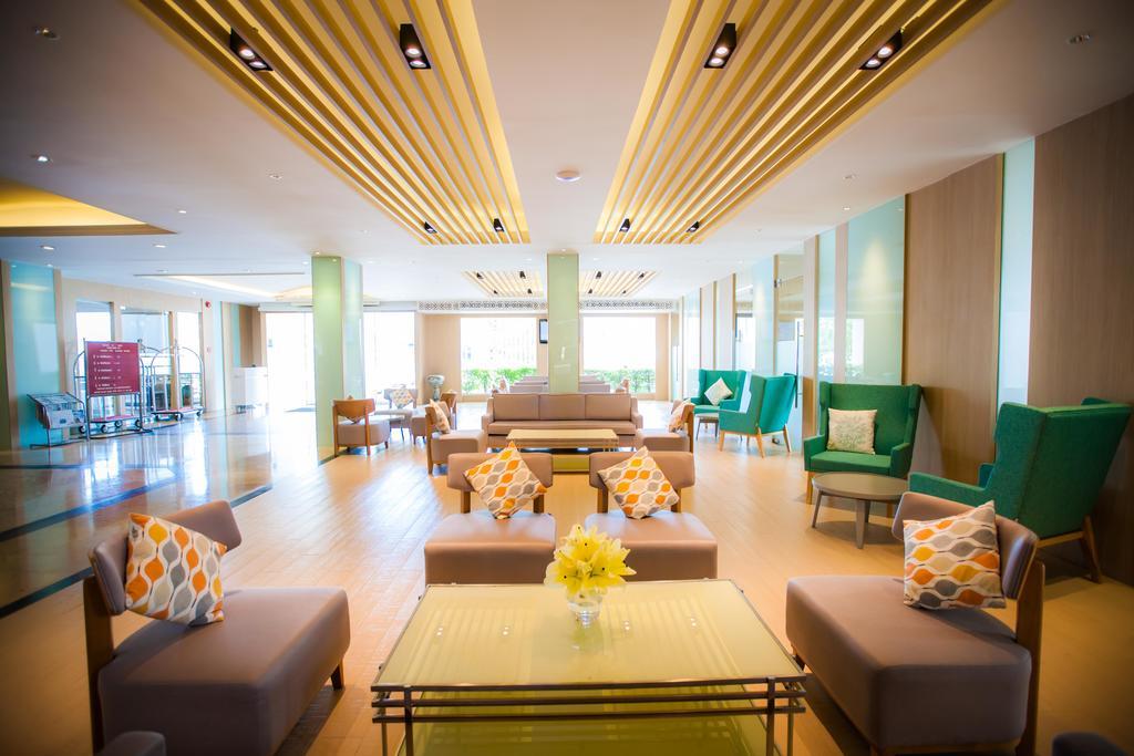 Golden City Rayong Hotel Exteriör bild